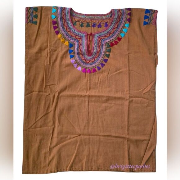 HANDMADE Traditional Embroidered Mexican Blouse - Picture 7 of 11